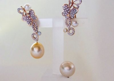 18K / Detachable Diamond Pearl Earrings