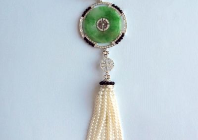 18K / 颈链 : 珍珠, 钻石, 玉, 黑玛瑙珠及淡水珠